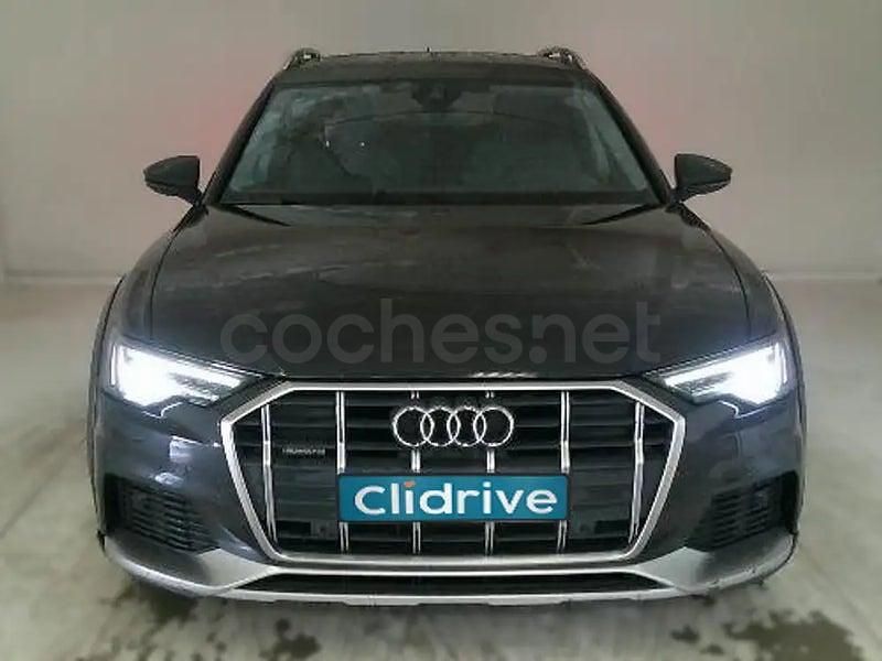 Usado Audi A6 Allroad Ambiente 245 CV (180 kW) 2021 Gris / plata Familiar