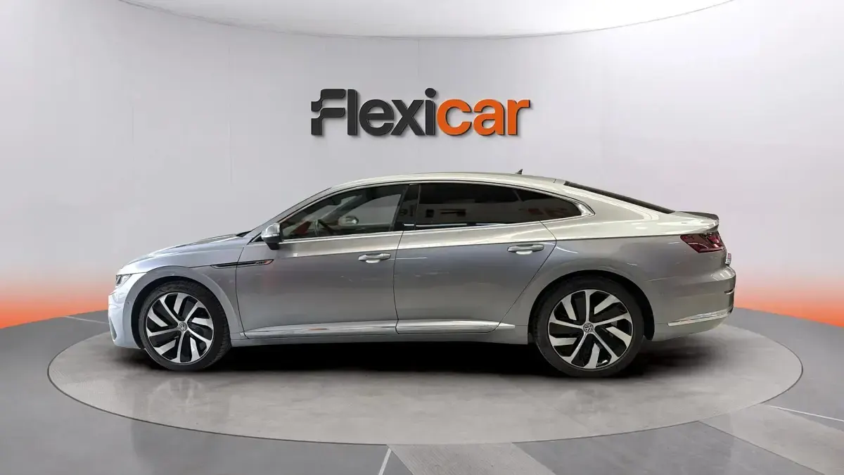 Begagnad VW Arteon 190 HK (139 kW) 2018 Grå Halvkombi