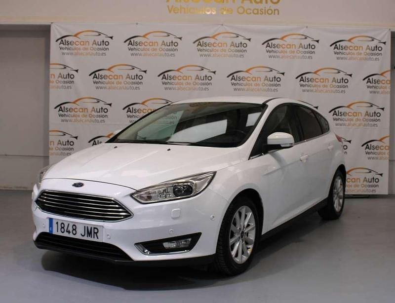 Blanco Usado 2015 Ford Focus Trend+ Utilitario | 7490 € (Precio justo) - Imagen 1/4