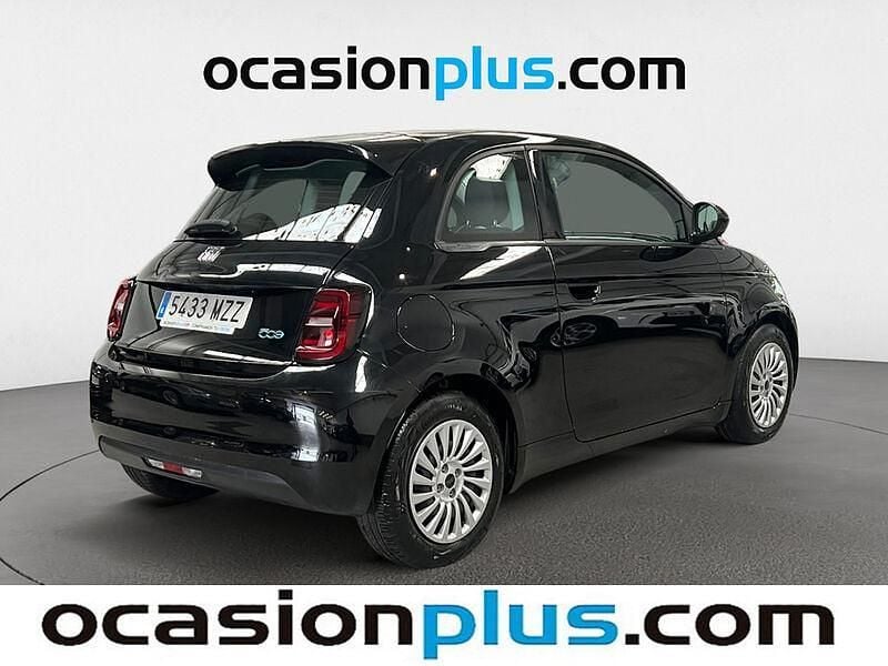 Usado Fiat 500e Action 69 kW (95 CV) 2022 Negro Utilitario