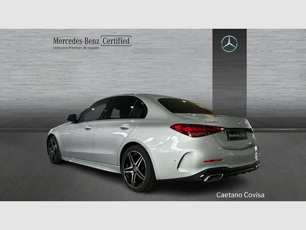 Usado Mercedes C200 163 CV (119 kW) 2025 Plateado Berlina