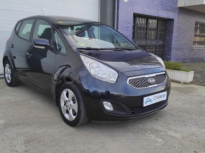 Usado Kia Venga 128 CV (94 kW) 2011 Negro Utilitario