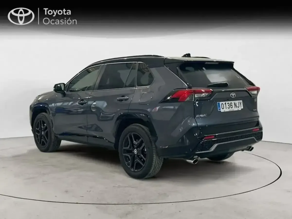 Usado Toyota RAV4 Hybrid Plus 2026 Gris SUV