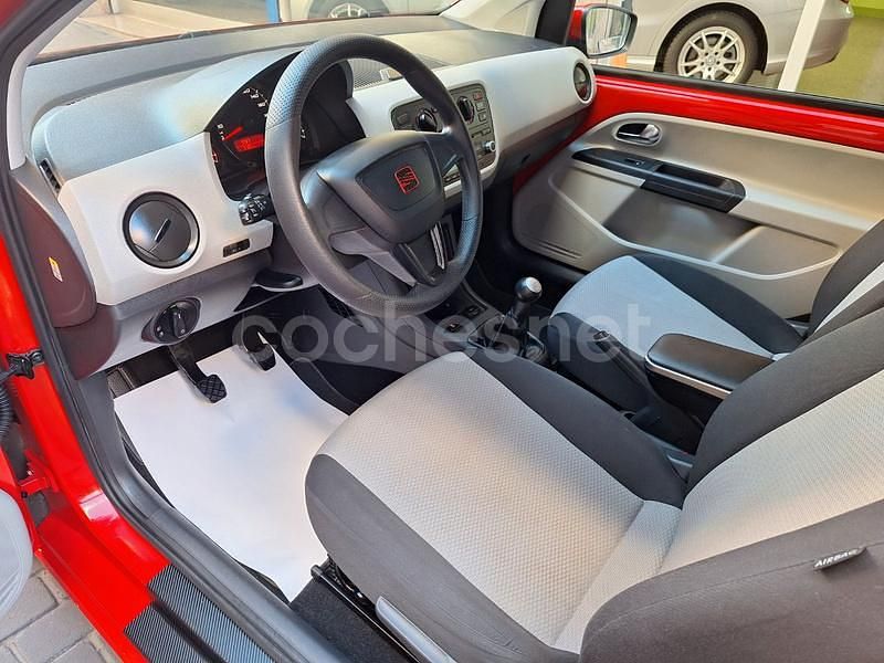 Usado Seat Mii Style 75 CV (55 kW) 2013 Rojo Utilitario