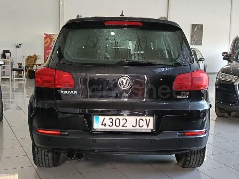 Usado VW Tiguan 140 CV (102 kW) 2010 Negro SUV