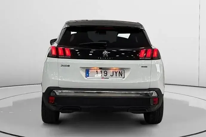 Usado Peugeot 3008 Allure 131 CV (96 kW) 2017 SUV