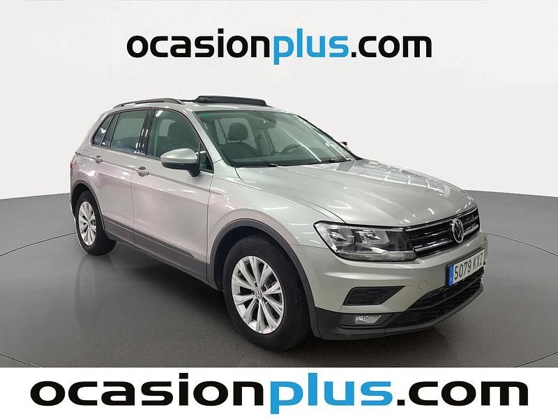 Begagnad VW Tiguan Edition 131 HK (96 kW) 2019 Grå SUV