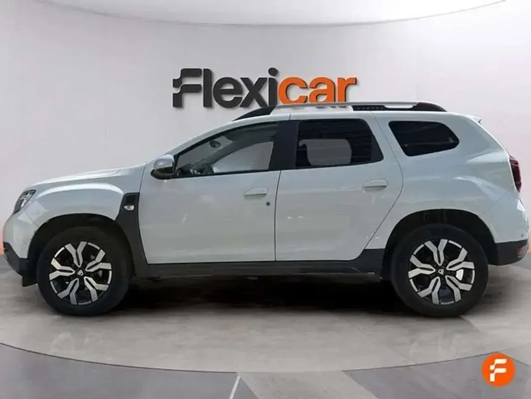 Usado Dacia Duster Comfort 101 CV (74 kW) 2021 Blanco SUV