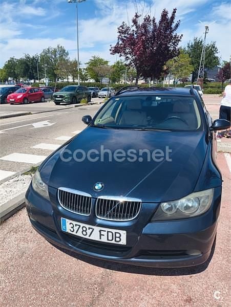 Usado BMW 320 163 CV (119 kW) 2006 Azul Familiar
