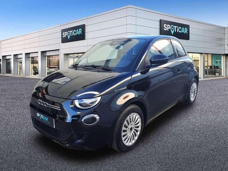 Negro Usado 2023 Fiat 500e Action Berlina | 11.730 € (Super precio) - Imagen 1/4