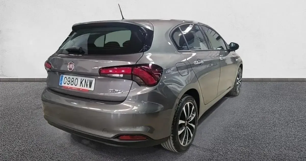 Usado Fiat Tipo Lounge 95 CV (69 kW) 2018