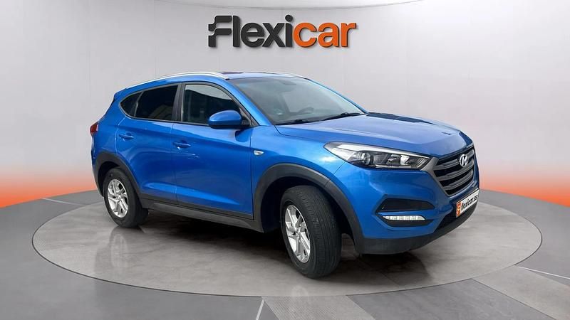 Usado Hyundai Tucson 131 CV (96 kW) 2017 Azul SUV