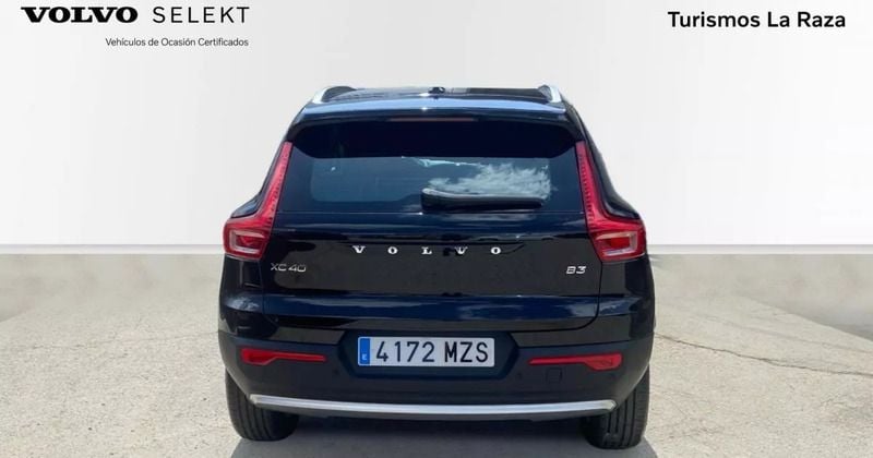 Usado Volvo XC40 Core 163 CV (119 kW) 2025 SUV
