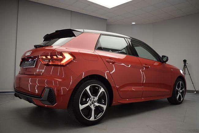 Usado Audi A1 Sportback S-Line 110 CV (80 kW) 2024 Rojo Utilitario