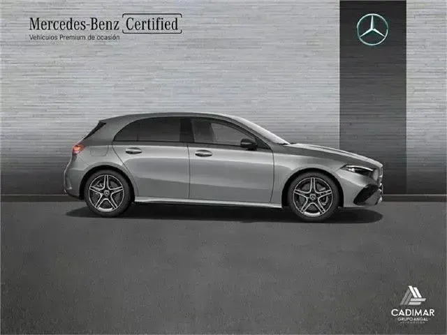 Usado Mercedes A250 218 CV (160 kW) 2025 Gris montaña