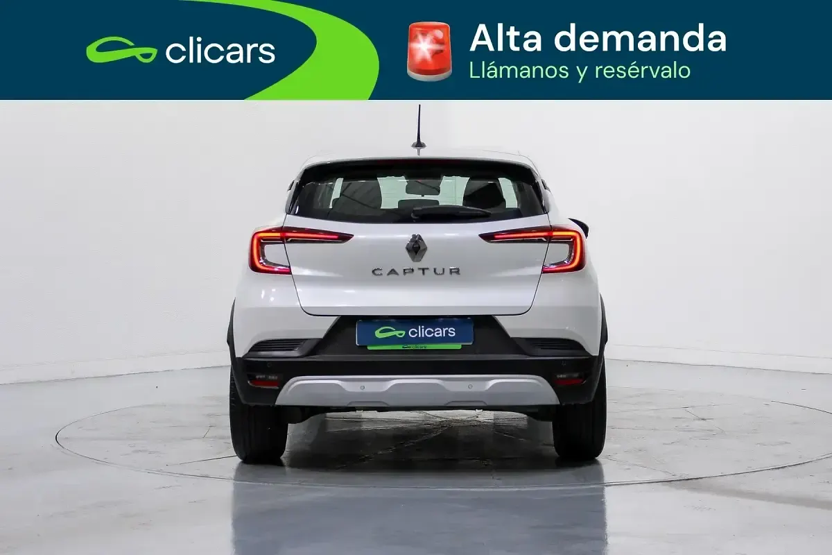 Usado Renault Captur Intens 140 CV (102 kW) 2022 Blanco SUV