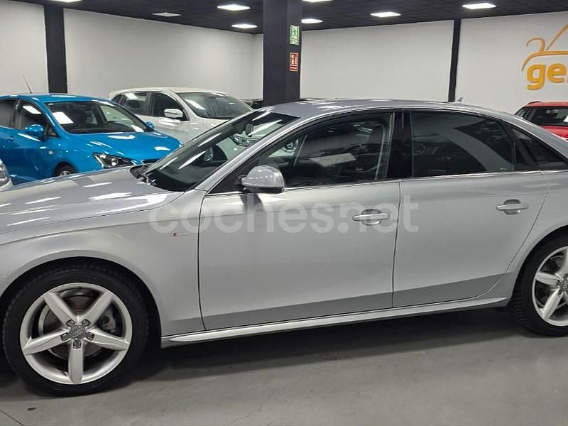 Usado Audi A4 S-Line 150 CV (110 kW) 2015 Gris / plata Berlina