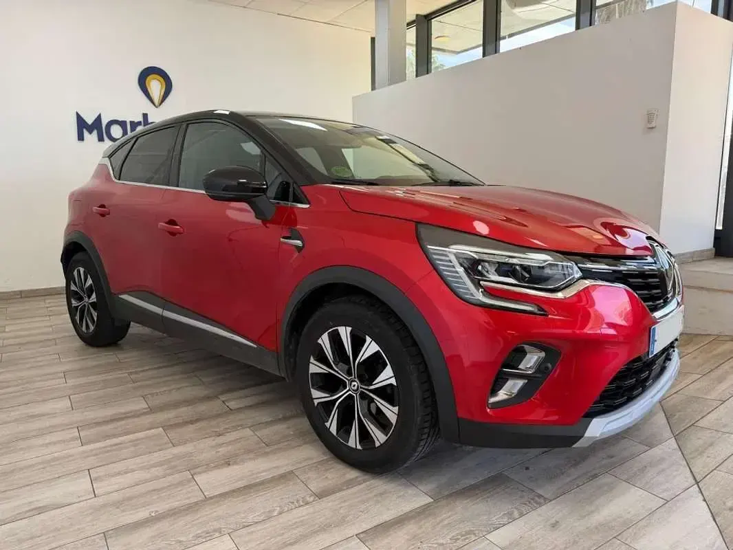 Używany Renault Captur Techno 91 KM (66 kW) 2023 Niebieski SUV