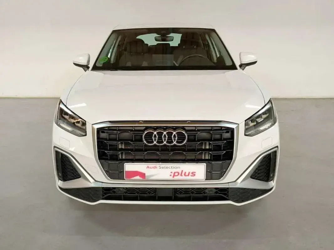 Usado Audi Q2 S-Line 116 CV (85 kW) 2025 Blanco SUV