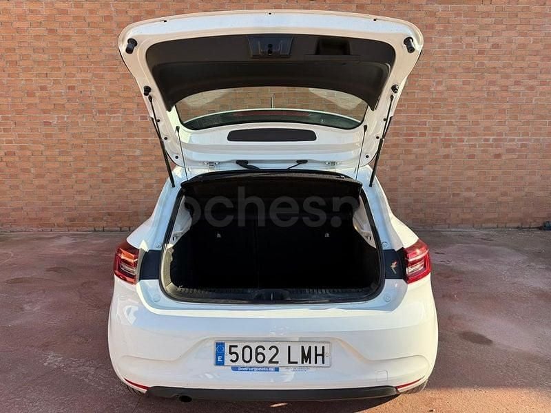 Usado Renault Clio V Business 85 CV (62 kW) 2021 Blanco Berlina