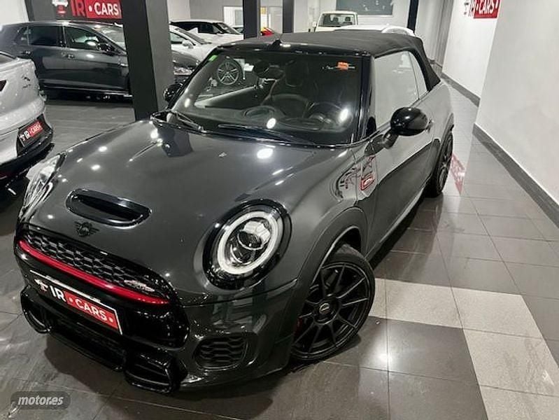 Usado Mini John Cooper Works Cabriolet 231 CV (169 kW) 2019 Gris / plata Descapotable