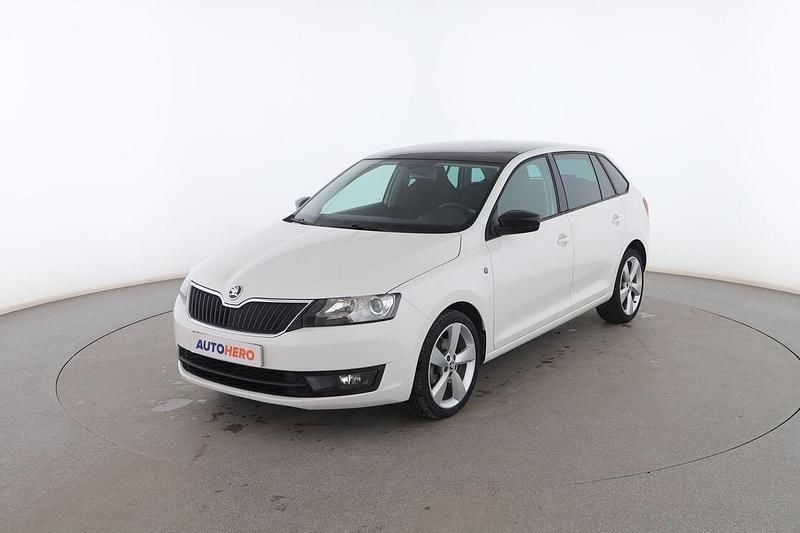 Blanco Usado 2014 Skoda Rapid Elegance Utilitario | 10.299 € - Imagen 1/3