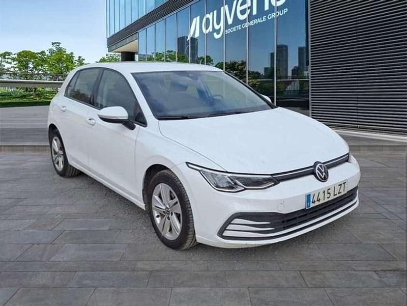 Usado VW Golf VIII 116 CV (85 kW) 2022 Blanco Utilitario