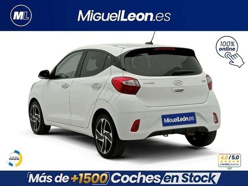 Usado Hyundai i10 67 CV (49 kW) 2022 Blanco Utilitario