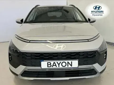 Nuevo Hyundai Bayon 80 CV (58 kW) 2026 Gris SUV