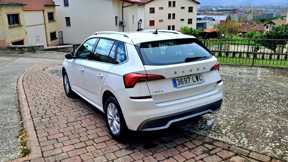 Occasion Skoda Kamiq Ambition 110 PK (80 kW) 2022 Wit SUV
