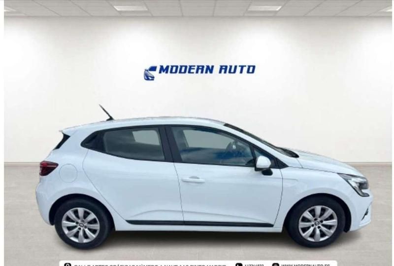 Begagnad Renault Clio V 101 HK (74 kW) 2022 Vit Sedan