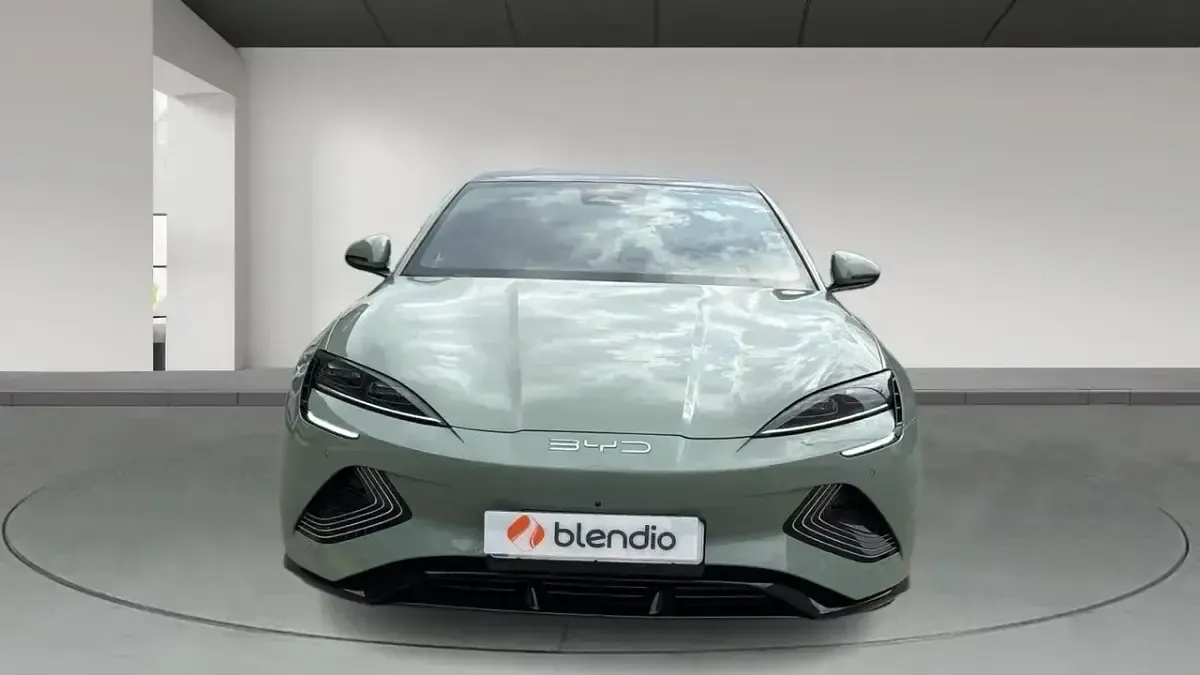 Nuevo BYD Seal 389 kW (530 CV) 2025 Verde Berlina