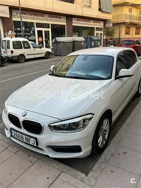 Usado BMW 116 116 CV (85 kW) 2015 Blanco Utilitario