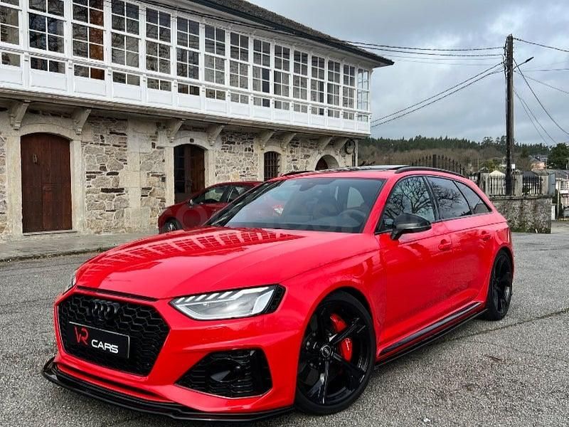 Usado Audi RS4 450 CV (330 kW) 2022 Rojo Familiar