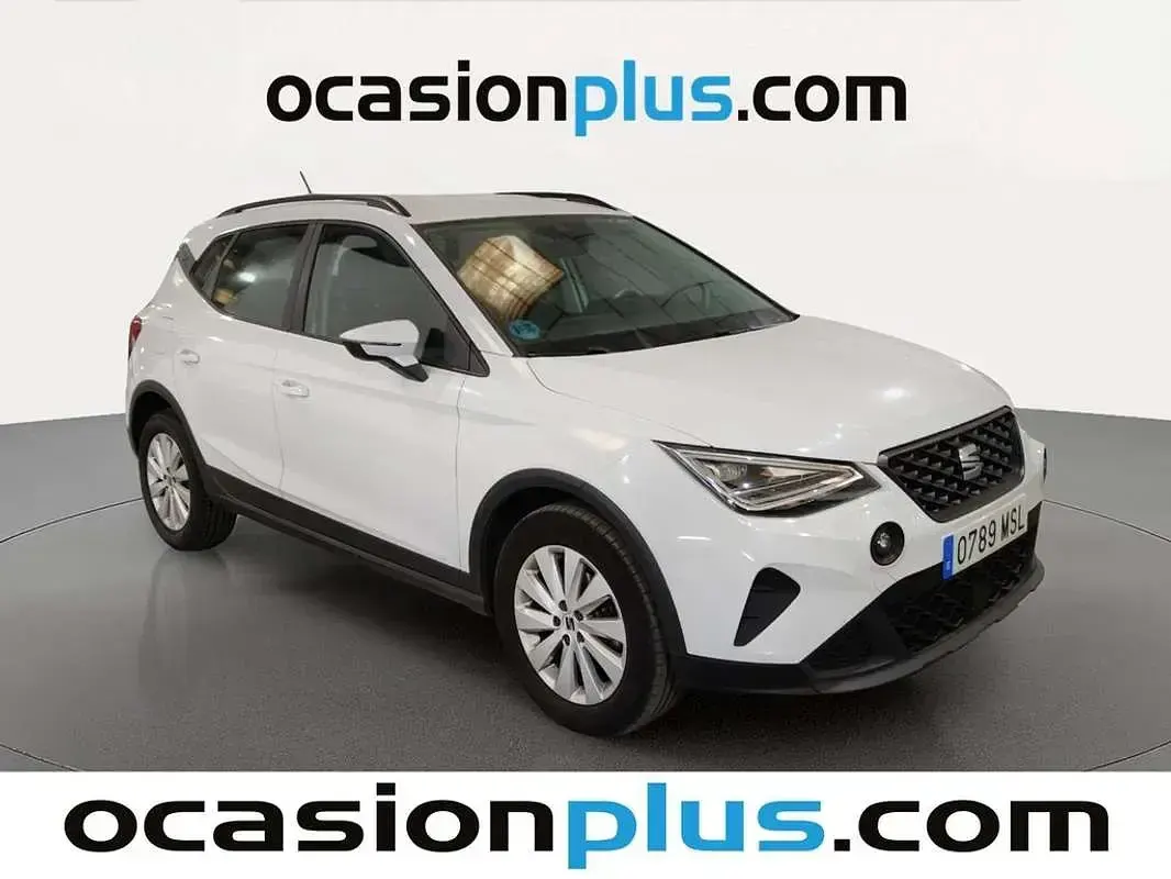 Usado Seat Arona Style 116 CV (85 kW) 2024 Blanco SUV