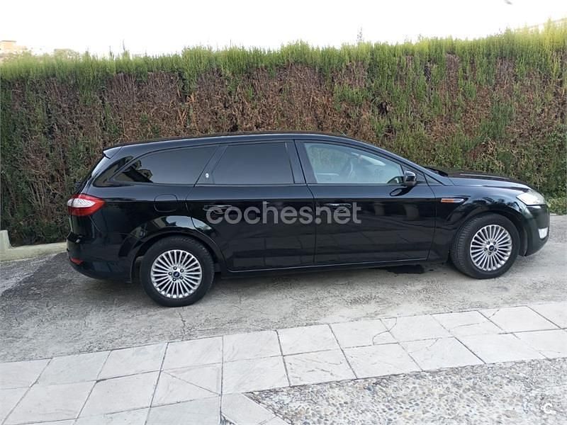 Negro Usado 2008 Ford Mondeo Trend Familiar | 4500 € (Precio justo) - Imagen 1/4