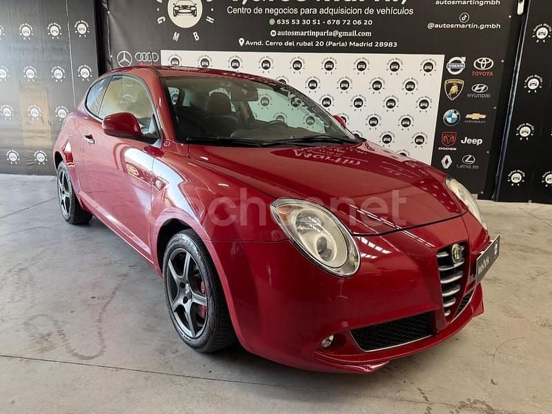 Rojo Usado 2009 Alfa Romeo MiTo Distinctive Utilitario | 5900 € - Imagen 1/4
