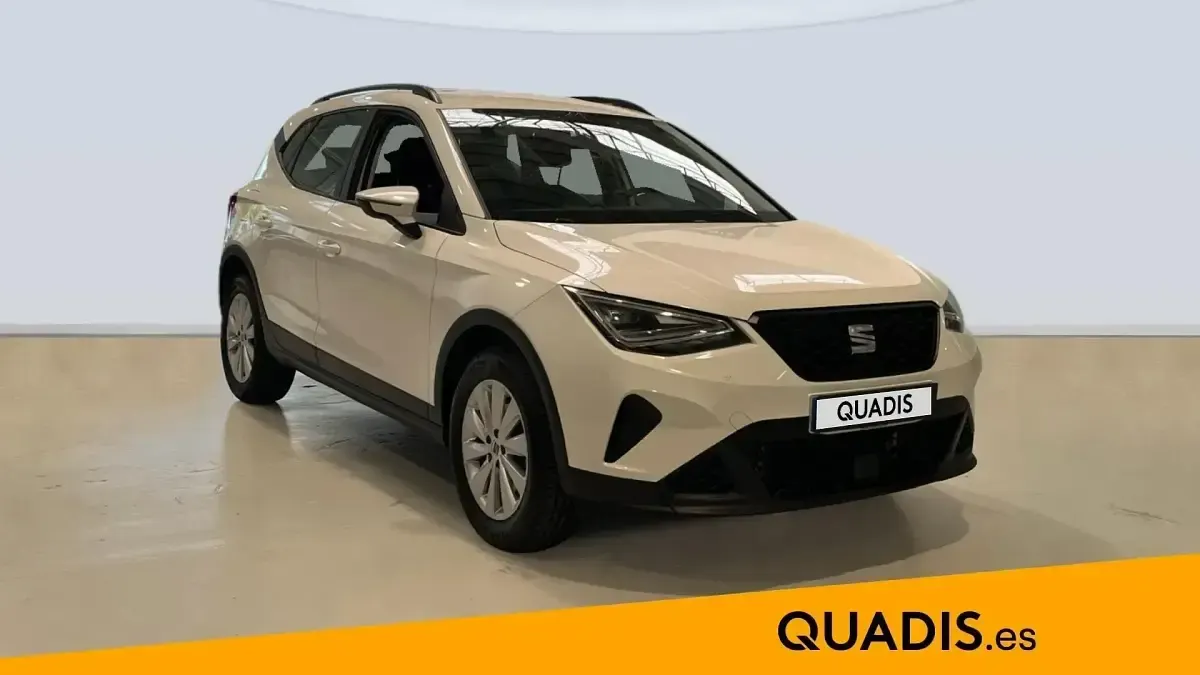 Usado Seat Arona Style 115 CV (84 kW) 2025 Blanco SUV
