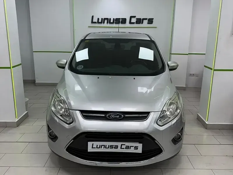 Usado Ford C-MAX Trend 115 CV (84 kW) 2011 Gris / plata Monovolumen