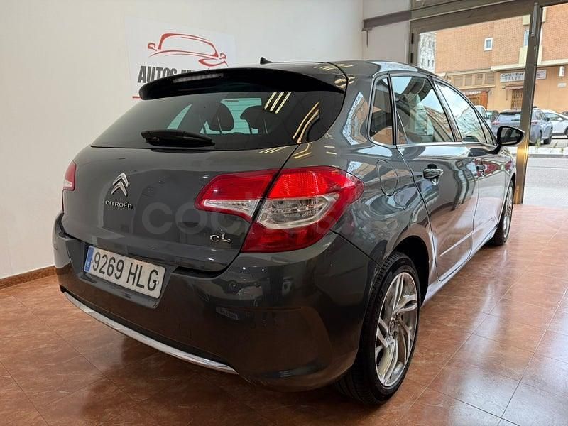 Usado Citroën C4 120 CV (88 kW) 2012 Gris / plata Berlina