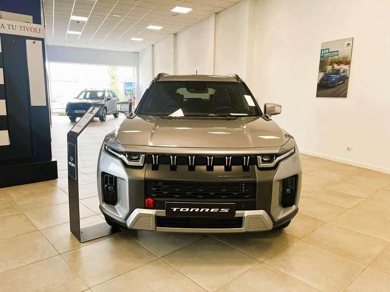 Nuevo Ssangyong (KGM) Torres 163 CV (119 kW) 2025 SUV