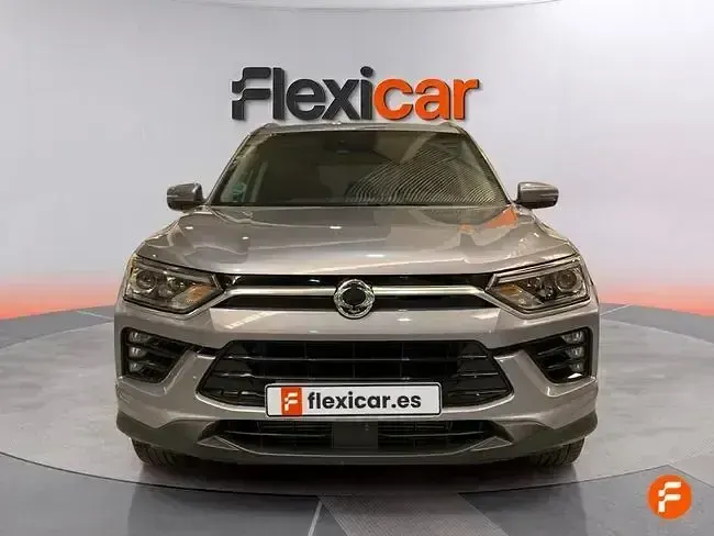 Usado SsangYong Korando 163 CV (119 kW) 2024 Gris SUV