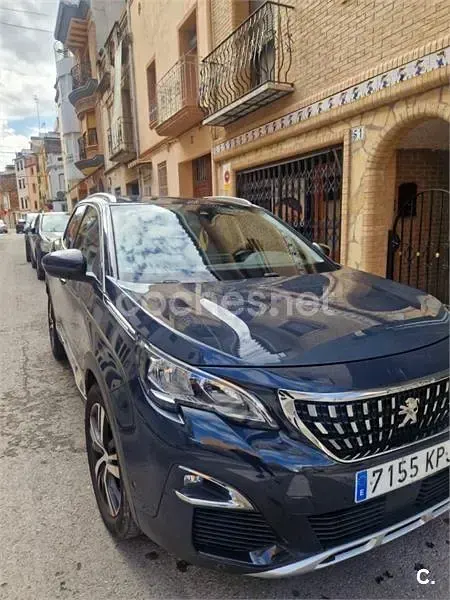 Usado Peugeot 3008 Allure 130 CV (95 kW) 2016 Gris / plata Berlina