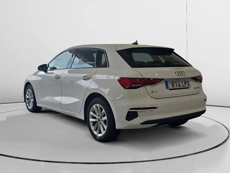 Usado Audi A3 Sportback e-tron Advanced 110 CV (80 kW) 2021 Blanco Utilitario