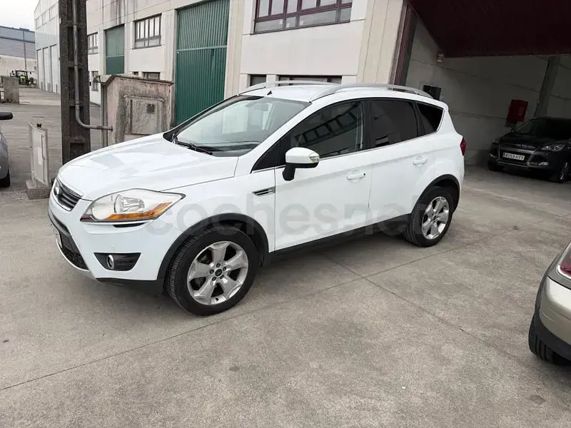Usado Ford Kuga Titanium 163 CV (119 kW) 2011 Blanco SUV