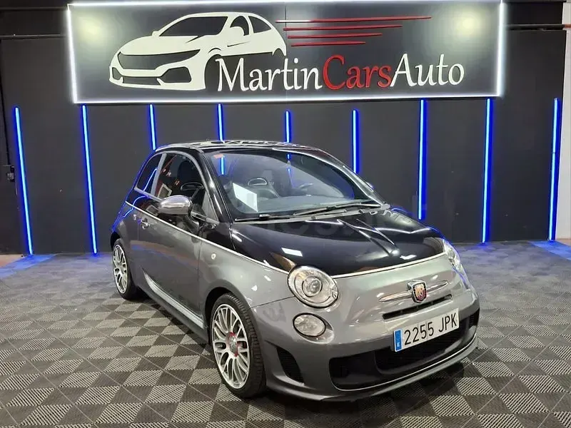 Usado Abarth 500 140 CV (102 kW) 2016 Gris / plata Berlina