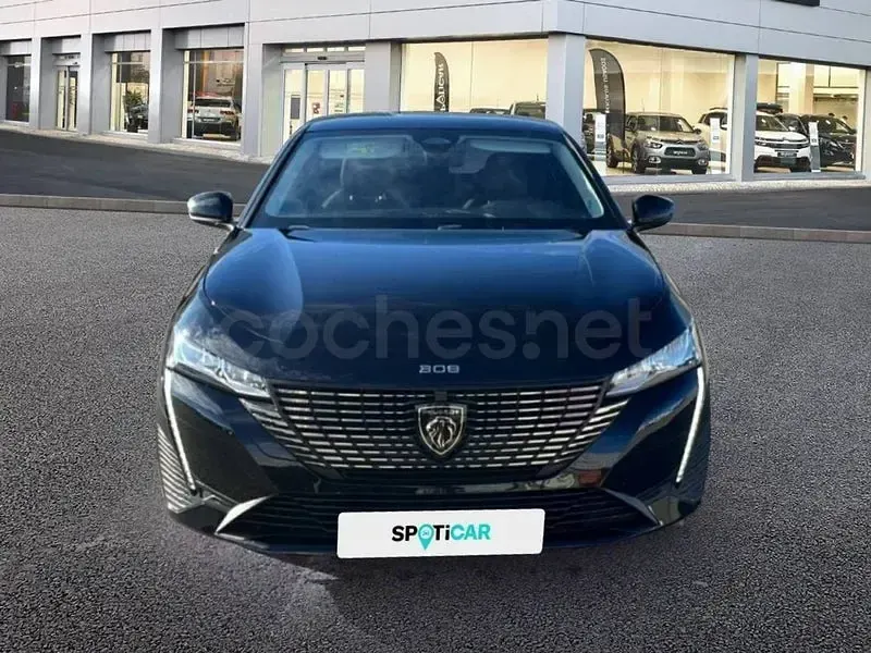 Usado Peugeot 308 Allure 130 CV (95 kW) 2024 Negro Berlina