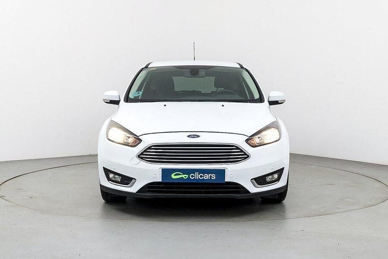 Usado Ford Focus Titanium 125 CV (91 kW) 2016 Blanco Berlina