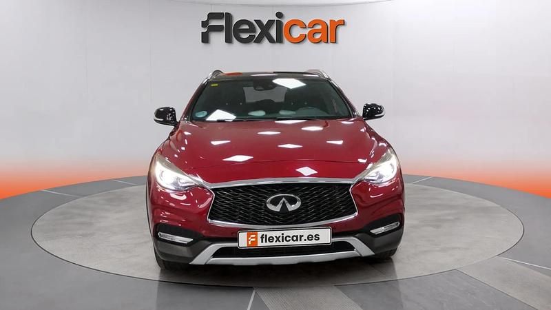 Usado Infiniti QX30 Premium 170 CV (125 kW) 2018 Rojo SUV