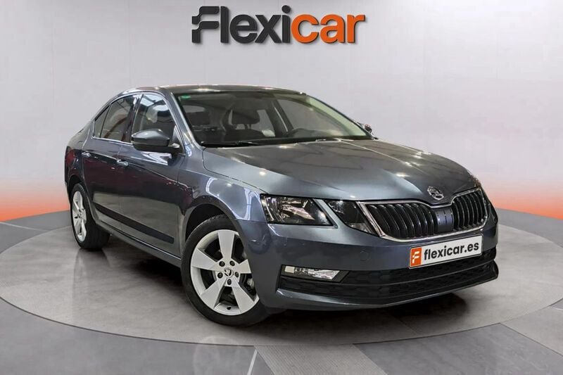 Gris Usado 2017 Skoda Octavia Berlina | 12.390 € (Precio justo) - Imagen 1/4